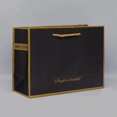 Schwarze Folie und Bump Logo Handwerkspapier-Einkaufstüte Mehrfachverwendbar Drehgriff 300g